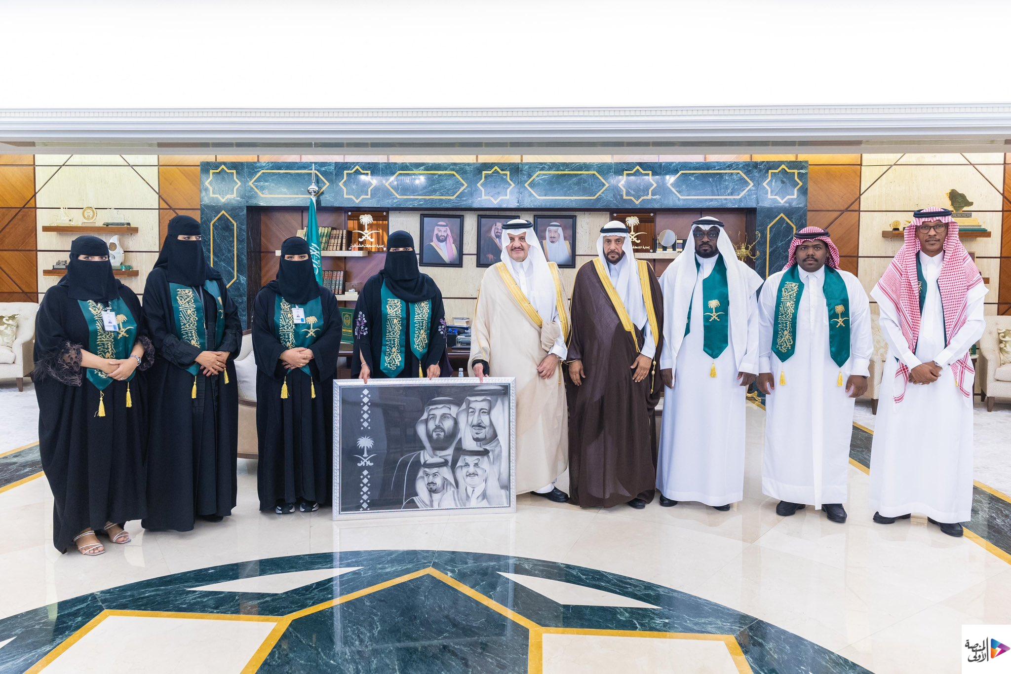 أمير الشرقية يستقبل منسوبي المؤسسة الخيرية لرعاية الايتام “إخاء ...