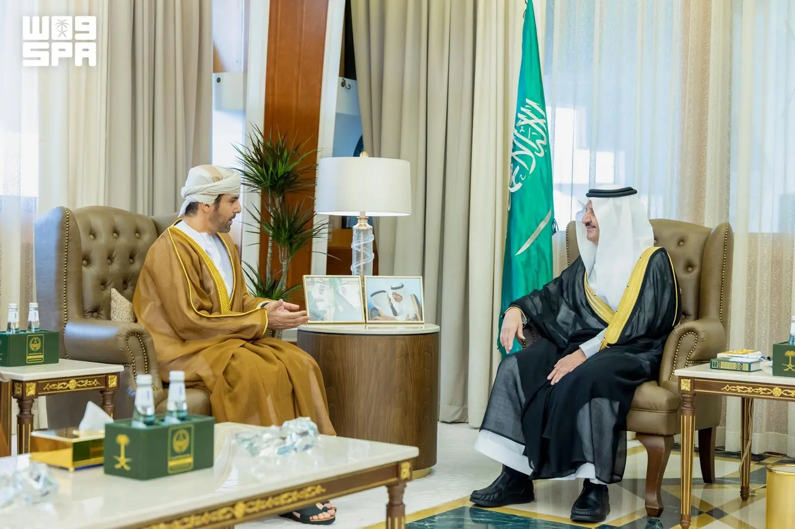 سمو أمير الشرقية يستقبل سفير سلطنة عُمان لدى المملكة