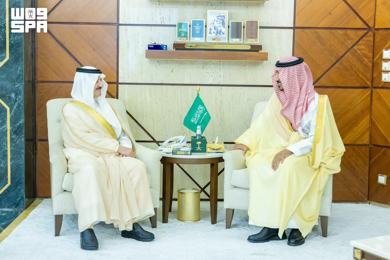 سمو أمير الشرقية يستقبل رئيس وأعضاء مجلس إدارة جمعية السينما